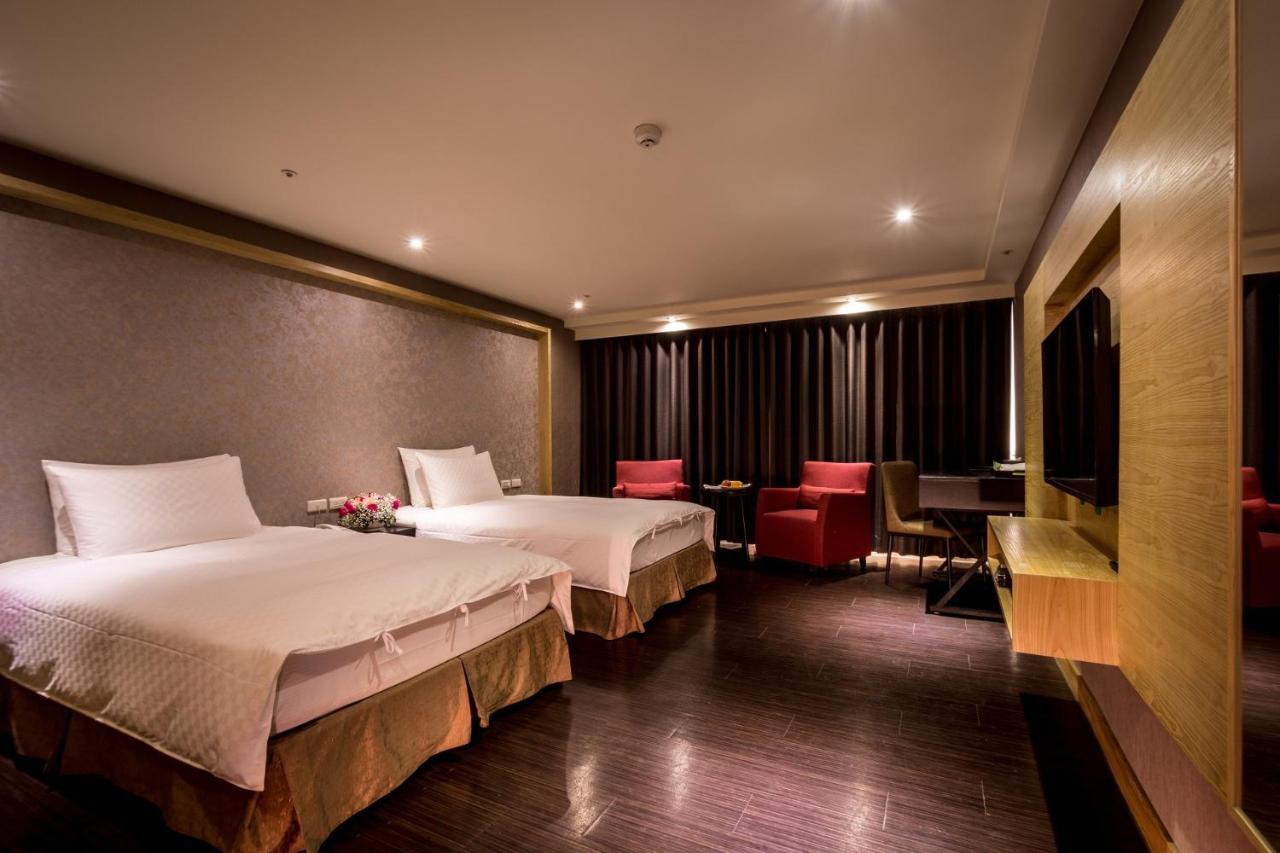 Jai Chateau Hotels & Hostels Tainan Extérieur photo