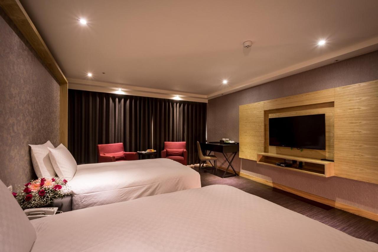 Jai Chateau Hotels & Hostels Tainan Extérieur photo