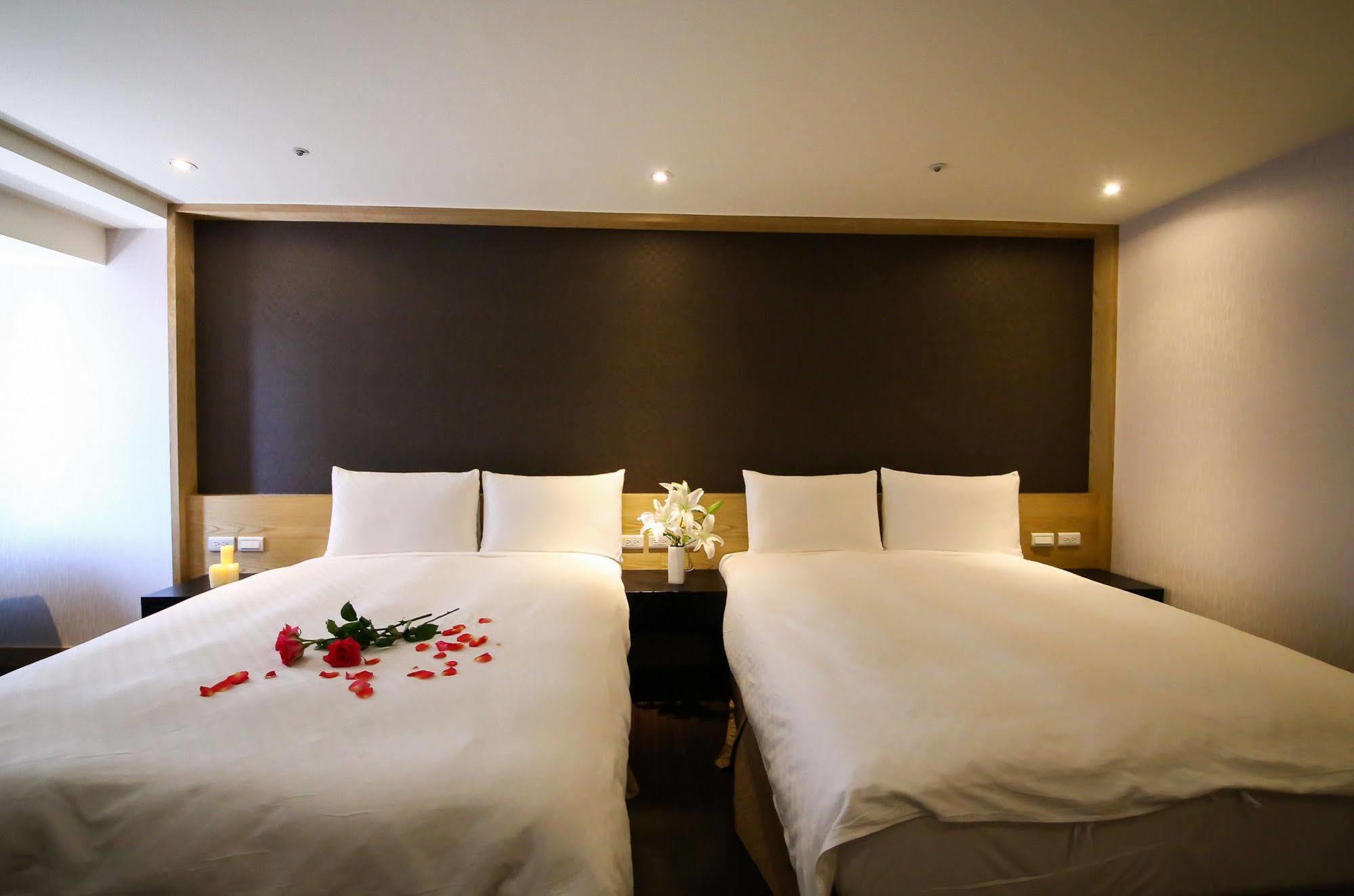 Jai Chateau Hotels & Hostels Tainan Extérieur photo